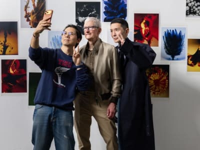 Tim Cook dan Strategi Apple Bawa AI ke China dengan Kolaborasi Lokal