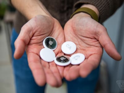 Diskon Apple AirTag Empat-Pak, Solusi Cerdas Cegah Kehilangan Barang Saat Perjalanan