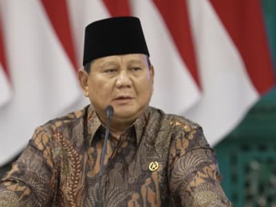 Prabowo Dorong Internet Murah dan Layar Digital di Sekolah Terpencil