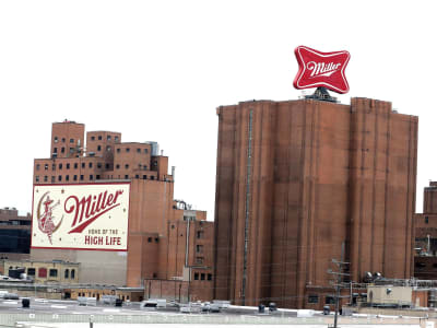 Molson Coors Pangkas 9% Karyawan untuk Hadapi Tantangan Ekonomi