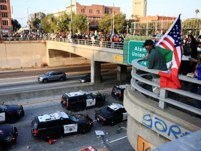 NHTSA Selidiki Robotaxi Waymo yang Abaikan Rambu Berhenti Bus Sekolah