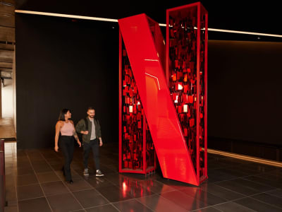 Netflix dan Spotify Bersatu Bawa Podcast Video ke Platform Streaming Global