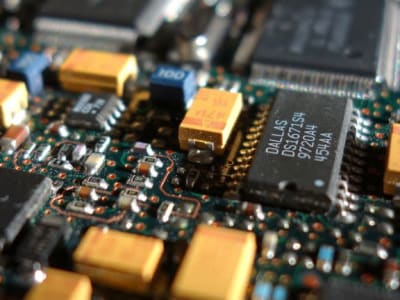 Mengenal Kenaikan Saham Rigetti Computing dan Risiko di Baliknya