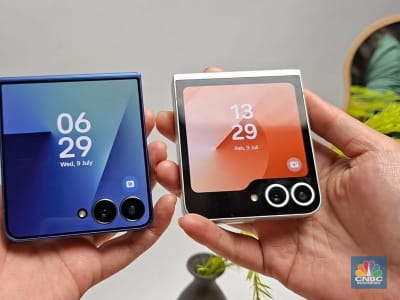 Galaxy Z Flip7 dan AI Gemini: Wujudkan Tren 'Hugging My Younger Self' Lebih Mudah dan Emosional