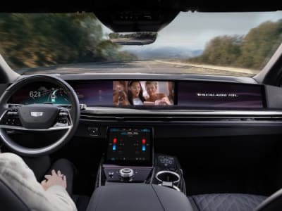 GM Siap Luncurkan Mobil Otomatis Tanpa Pegang Setir dan Tatap Jalan Tahun 2028