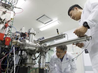 Fragmen Meteor Langka dari Sisi Jauh Bulan Ungkap Sejarah Tata Surya