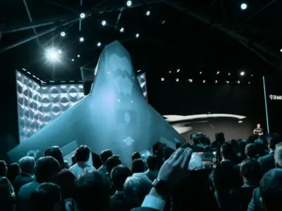 X-BAT: Pesawat Tempur VTOL Otonom dengan Jangkauan Panjang dan Multi-Misi