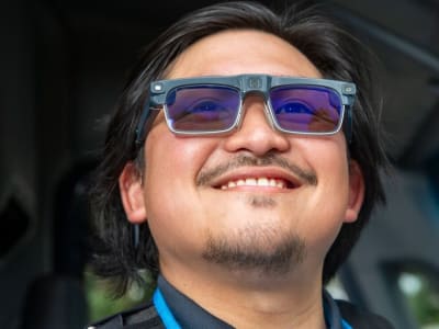 Amazon Luncurkan Kacamata Pintar 'Amelia' untuk Bantu Pengantar Paket Lebih Efisien