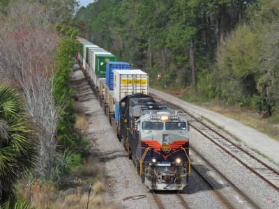 Norfolk Southern Hadapi Tekanan Kompetitif Meski Efisiensi Meningkat di Kuartal Ketiga