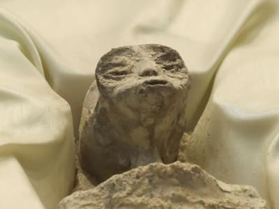 Bagaimana Manusia Meninggalkan Jejak Sinyal yang Bisa Dideteksi Alien di Luar Angkasa