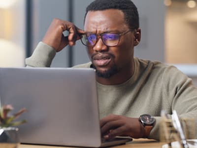 IBM Catat Pertumbuhan Pendapatan Kuat, Tapi Red Hat Melambat Bikin Waspada