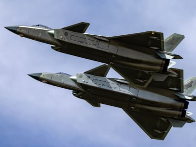 China Kembangkan Pelapis Radar Tahan Panas untuk Pesawat Tempur Stealth Canggih