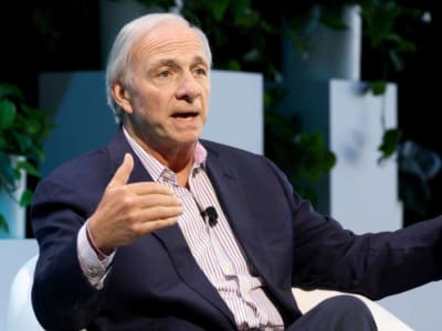 Ray Dalio Perkenalkan Digital Ray, Klon AI yang Meniru Kebijaksanaan Investasi