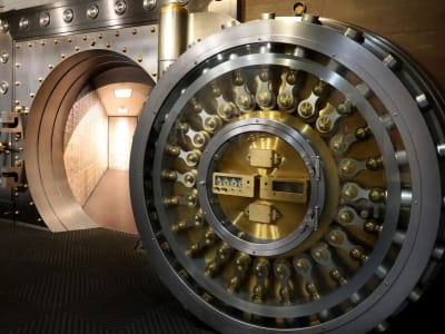 Digital Asset Treasuries: Tren Baru Perusahaan dalam Mengelola Aset Kripto 2025