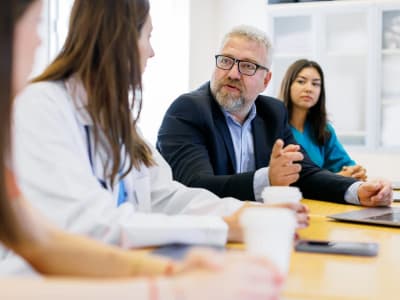 CoreWeave dan MongoDB Berpotensi Jadi Saham Multibagger di Era AI