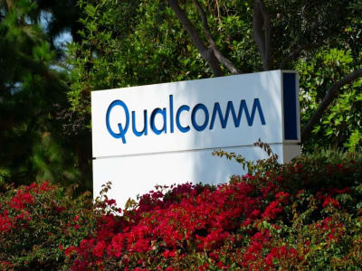 Qualcomm Tantang Nvidia dengan Chip AI Baru untuk Pusat Data Besar