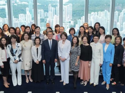 Perempuan Kini Membumi di Pucuk Kepemimpinan Sektor Keuangan Hong Kong