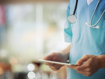 Hippocratic AI Gandeng Fivetran Bangun Fondasi Data Aman untuk Perawatan Pasien