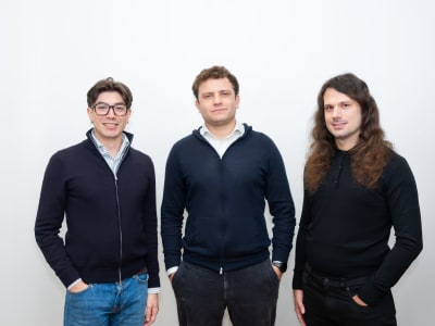 Hercle dan Stablecoin: Solusi Cepat dan Murah untuk Kirim Uang Global