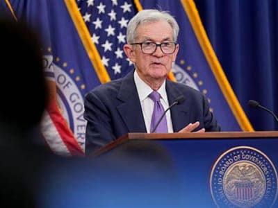 Jerome Powell Ingatkan Investor Soal Ketidakpastian Pemotongan Suku Bunga Desember