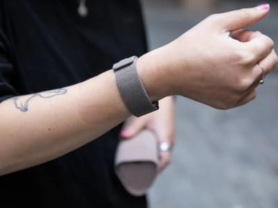 Meta Ray-Ban Display Neural Band Hanya Bisa Dibeli Lewat Layanan Pelanggan dengan Harga Mahal