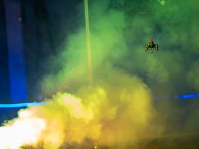 Drone Kecil dengan Navigasi Suara untuk Misi di Lingkungan Berbahaya