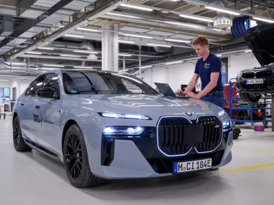 BMW dan Samsung SDI Bersama Solid Power Kembangkan Baterai Solid-State untuk Mobil Listrik