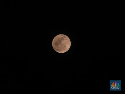 Supermoon 5 November 2025: Bulan Terdekat dan Terbesar Tahun Ini