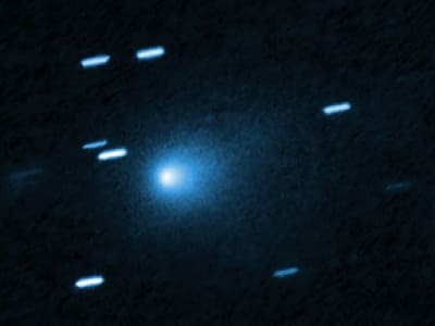 Komet Antarbintang 3I/ATLAS Tunjukkan Perubahan Warna Biru yang Misterius