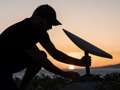 Starlink dan Veon Sepakat Luncurkan Layanan Internet Satelit untuk 150 Juta Konsumen