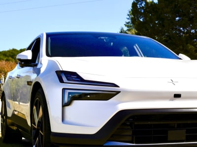 Polestar 4: Crossover Listrik Inovatif Tanpa Kaca Belakang yang Bikin Penasaran