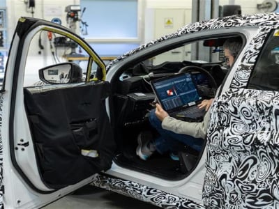 Nissan dan Monolith Gandeng AI Percepat Uji Kendaraan Tanpa Banyak Tes Fisik