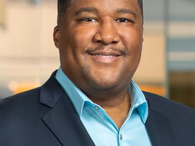 Transformasi Digital T. Rowe Price: Modernisasi dan AI untuk Masa Depan Lebih Cerdas