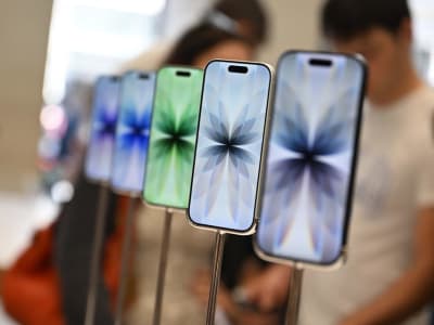 Apple Siapkan iOS 26.2 Desember Ini dengan Fitur Live Translation dan Pengingat Baru