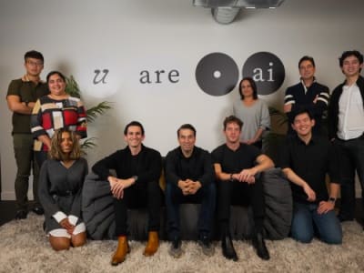 Uare.ai: AI Personal yang Mengabadikan Cerita dan Keahlian Profesional Anda