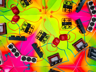 Panduan Hadiah Teknologi Terbaik untuk Remaja di Musim Liburan 2025