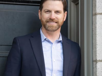 Hospital-at-Home: Solusi Perawatan Modern untuk Pasien Lansia dan Rumah Sakit yang Sibuk