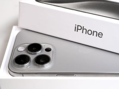 Cara Cerdas Beli iPhone 15 Pro Bekas Resmi dengan Harga Termurah 2025