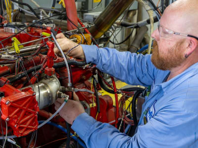 SwRI Tingkatkan Mesin Hidrogen untuk Truk Berat dengan Turbocharger Baru
