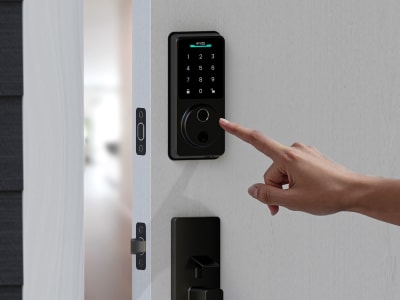 Wyze Lock Bolt v2 Hadir dengan Wi-Fi, Kontrol Pintu Jadi Lebih Mudah dan Aman