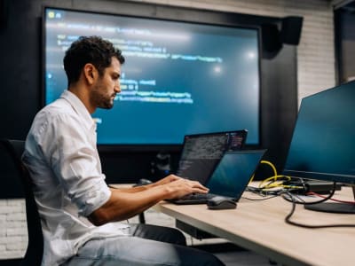 Bangun Solusi Teknologi yang Tepat dengan Fokus pada Tujuan Bisnis