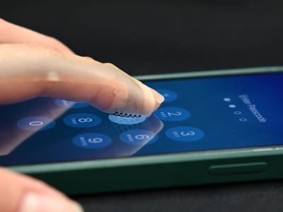 VoxeLite: Perangkat Sentuhan Digital Pertama yang Menyamai Sensasi Ujung Jari Manusia