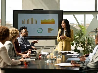 Mengapa Keselarasan Tim Lebih Penting daripada Pengeluaran di Masa Anggaran Ketat