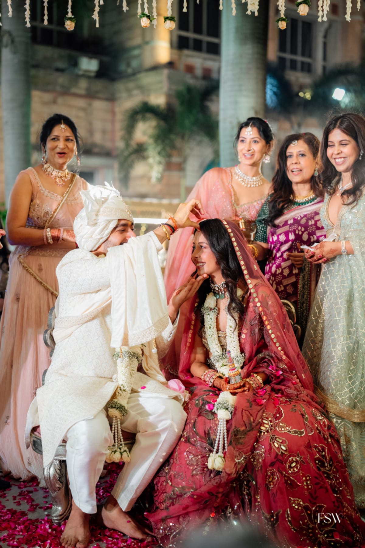 cinematic wedding reception frame in ITC grand maratha , Mumbai  by FineShot Weddings