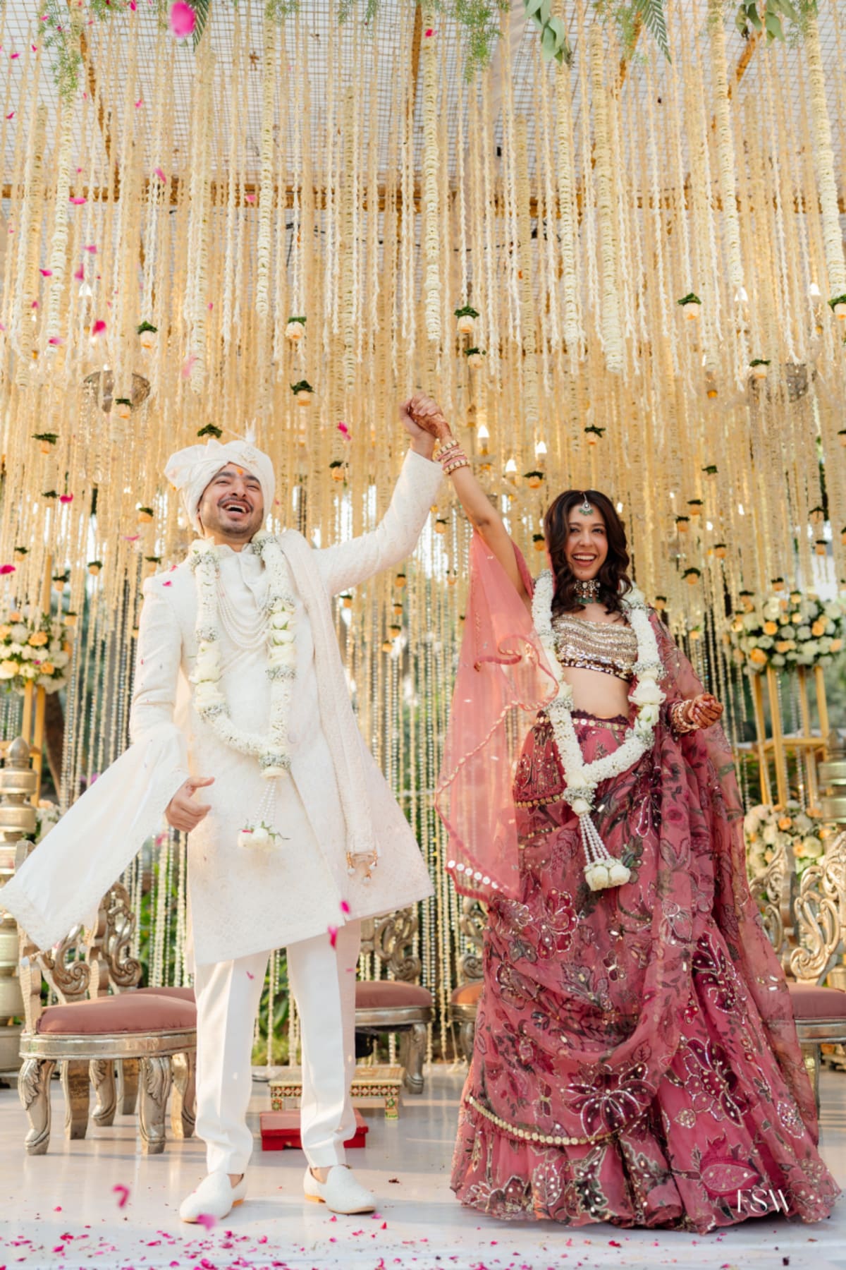 cinematic wedding reception frame in ITC grand maratha , Mumbai  by FineShot Weddings