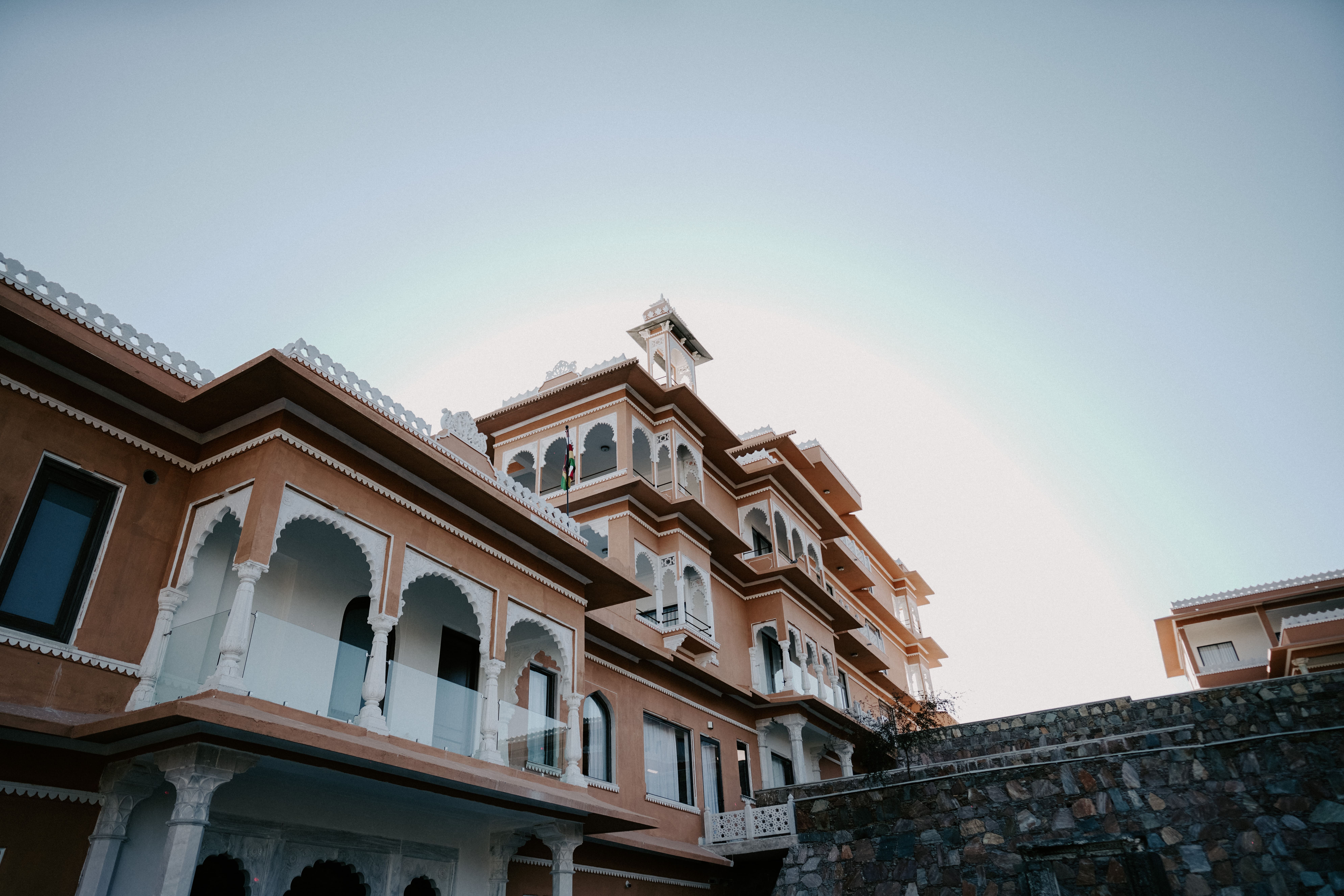 Lakeside wedding moment in Udaipur