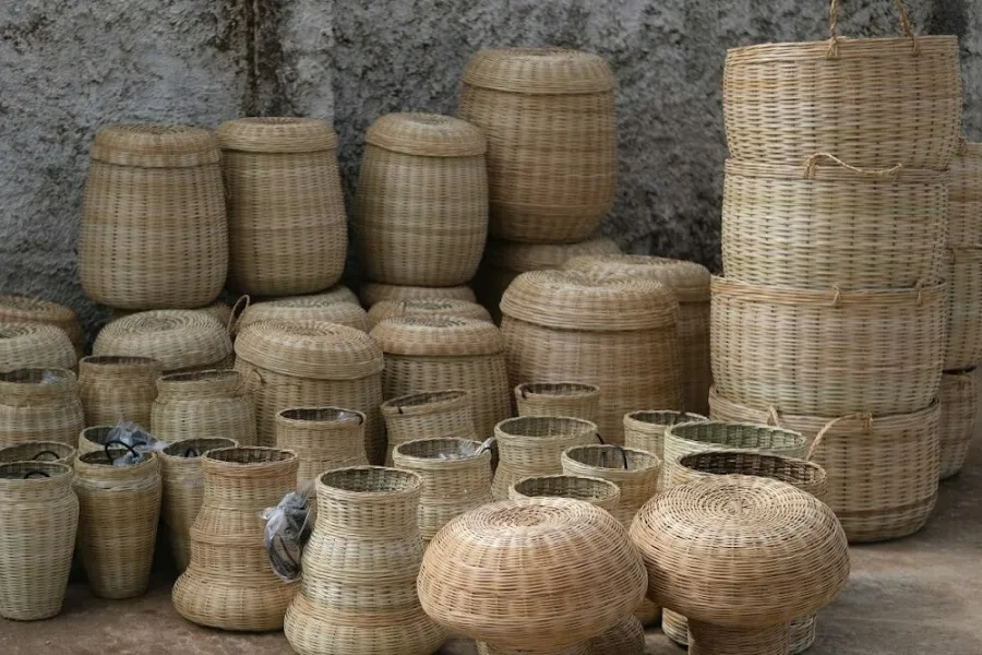 A Tale of Collaboration: Brama Town Weavers and Hugdetta Studio