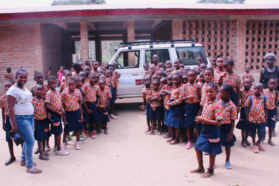 Aurora supports the School-feeding in Magbenteh School again