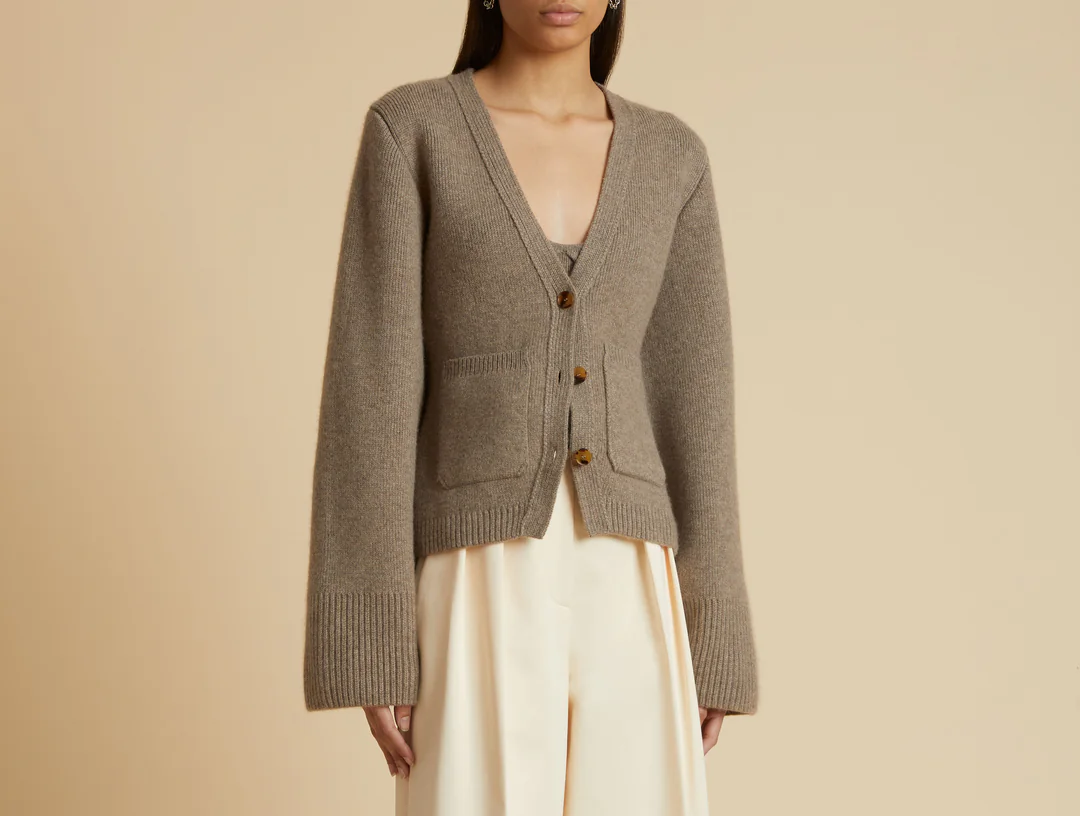 10 Perfect Khaite Cardigan Dupes For This Winter