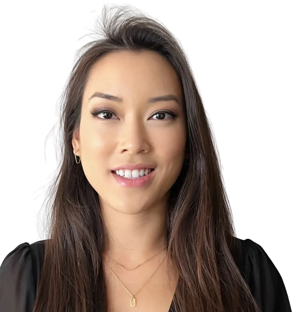 Amanda Nguyen Headshot